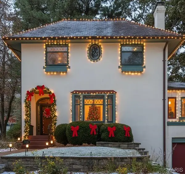 7120 Lindell Boulevard, University City, MO 63130