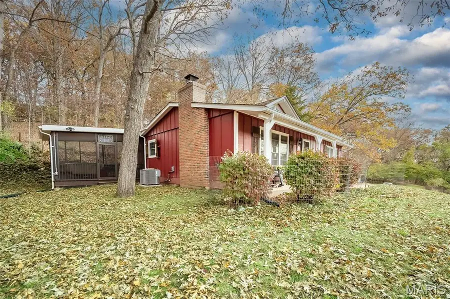 880 Saint Paul Road, Wildwood, MO 63021 - Image #2