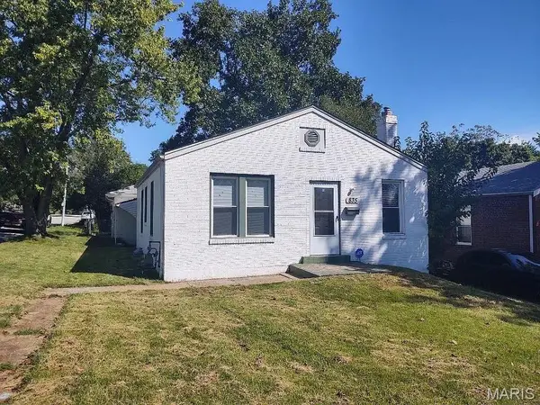 835 Elias Avenue, St Louis, MO 63147