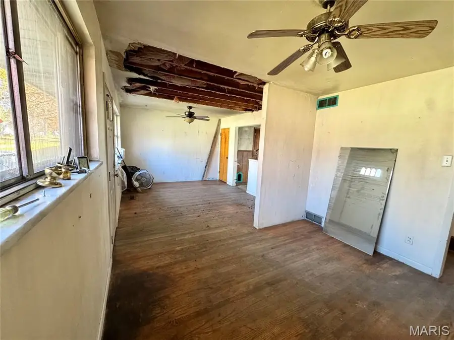 1130 Lakeview Avenue, Spanish Lake, MO 63138 - Image #3