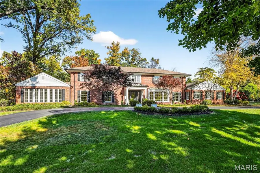 11 Fordyce Lane, Ladue, MO 63124 - Image #2