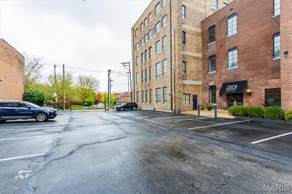 1720 Chouteau Avenue #104, Saint Louis, MO 63103 - Image #1