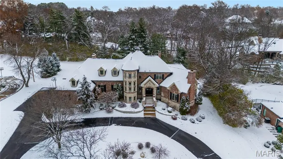 12951 Woodlark Lane, Missouri River, MO 63131 - Image #2