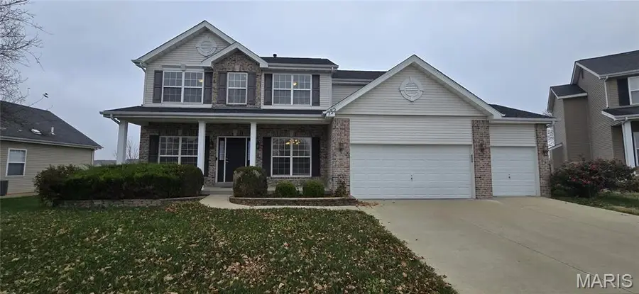 753 Willow Spring Hill Drive, Fairview Heights, IL 62208 - Image #2
