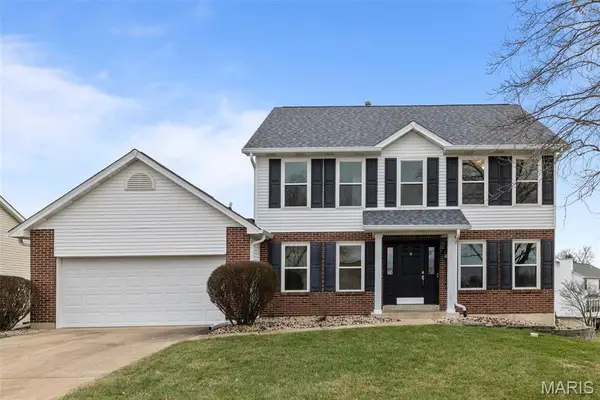 38 Hidden Hills Drive, St Charles, MO 63303