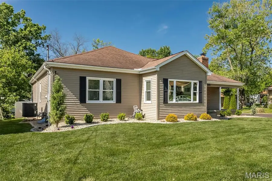 1500 E 6th Street, Washington, MO 63090 - #2