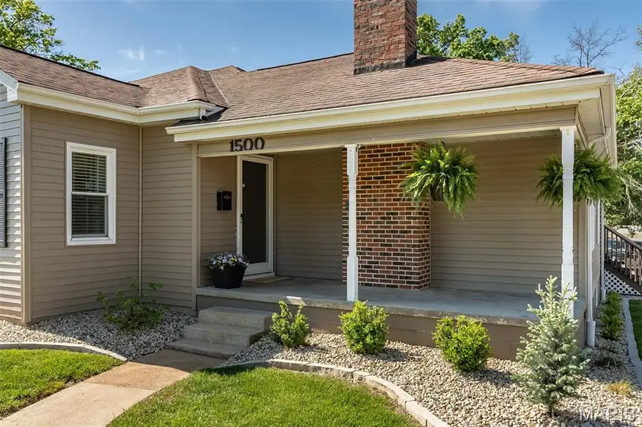 1500 E 6th Street, Washington, MO 63090 - #3