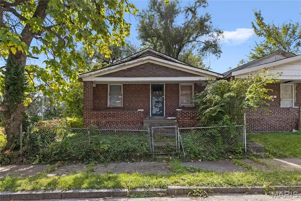 4220 E Cote Brilliante Avenue, St Louis, MO 63113