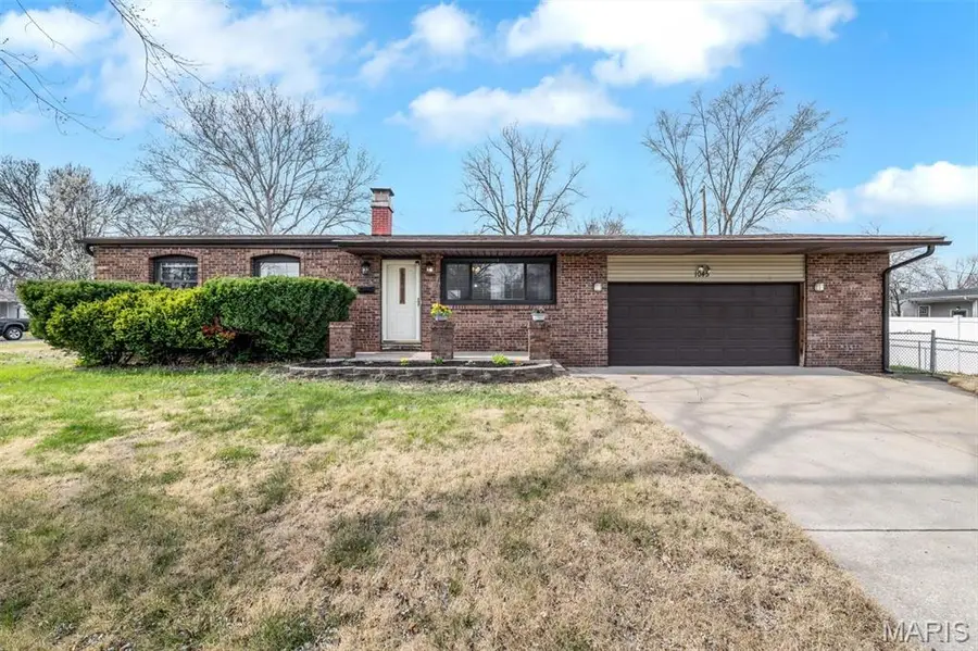 1045 Estes Drive, Florissant, MO 63031 - #3