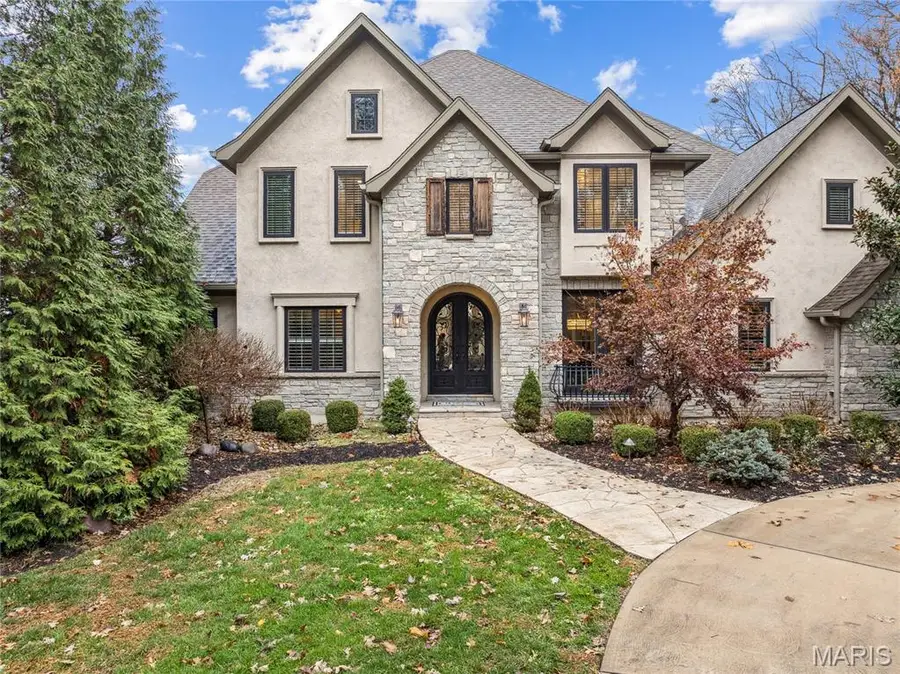 809 Tara Estates Court, Chesterfield, MO 63005 - Image #3