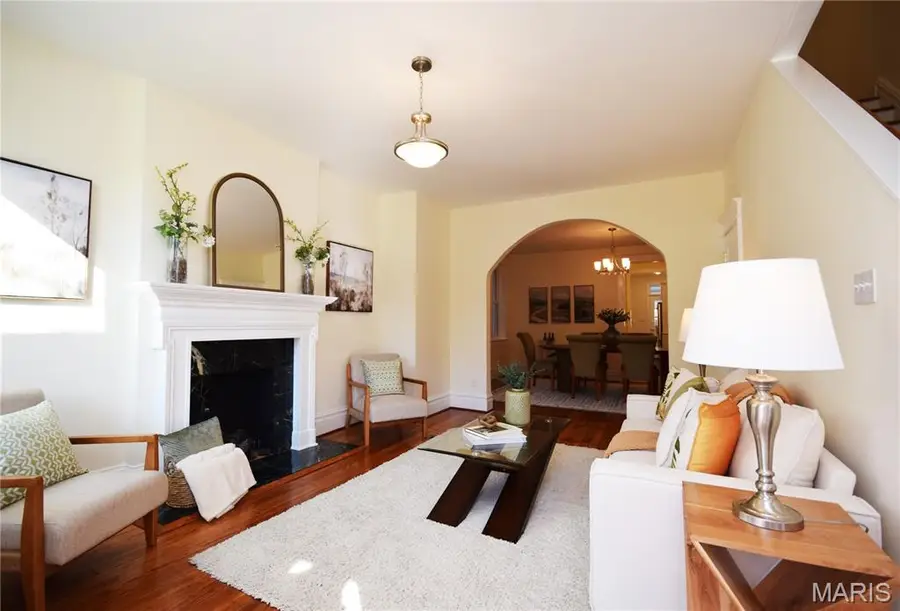 4271 Russell Boulevard, Saint Louis, MO 63110 - Image #2