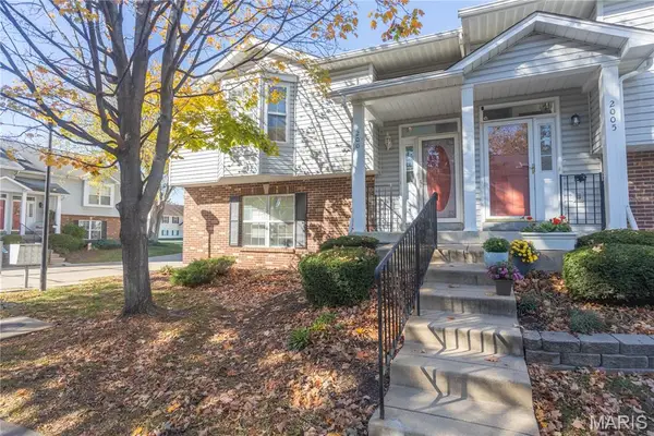 2001 Belltower Drive #D, St Peters, MO 63376