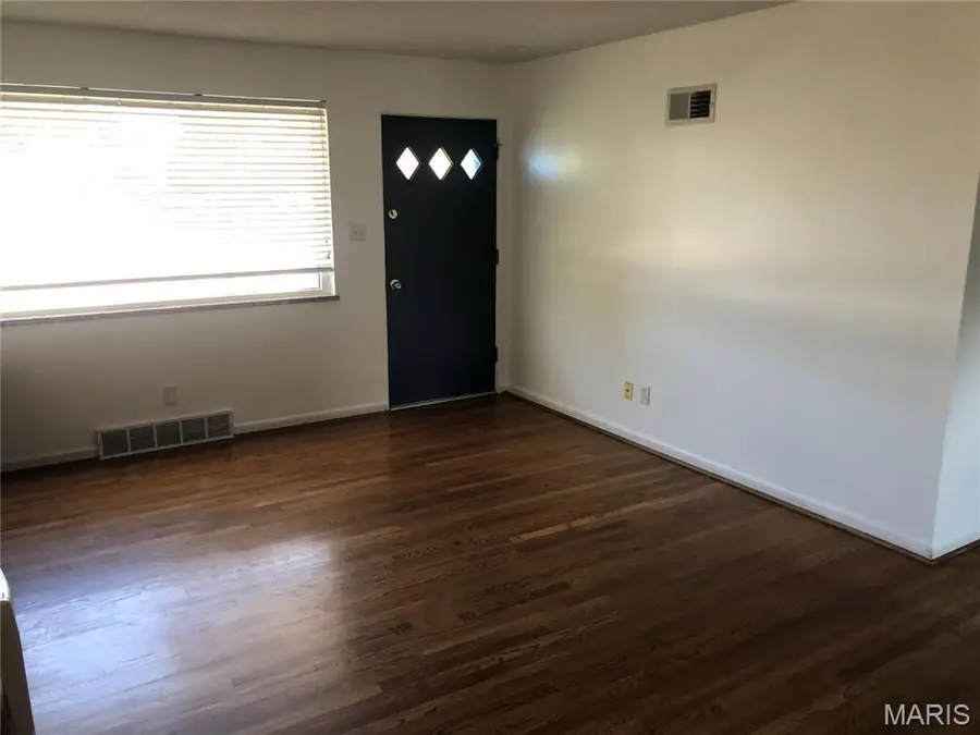 4120 Kettler Road, Saint Louis, MO 63123 - Image #3