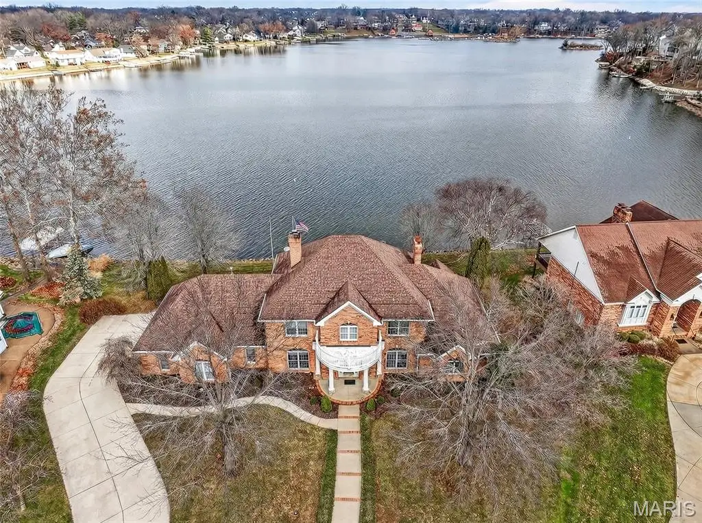 62 Moorings Drive, Lake Saint Louis, MO 63367 - Image #1