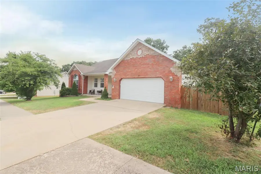 129 Birch Tree Circle, Saint Robert, MO 65584 - #3