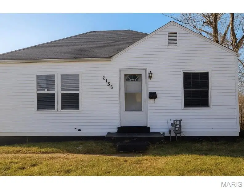 6135 Shillington Drive, Saint Louis, MO 63134 - Image #1