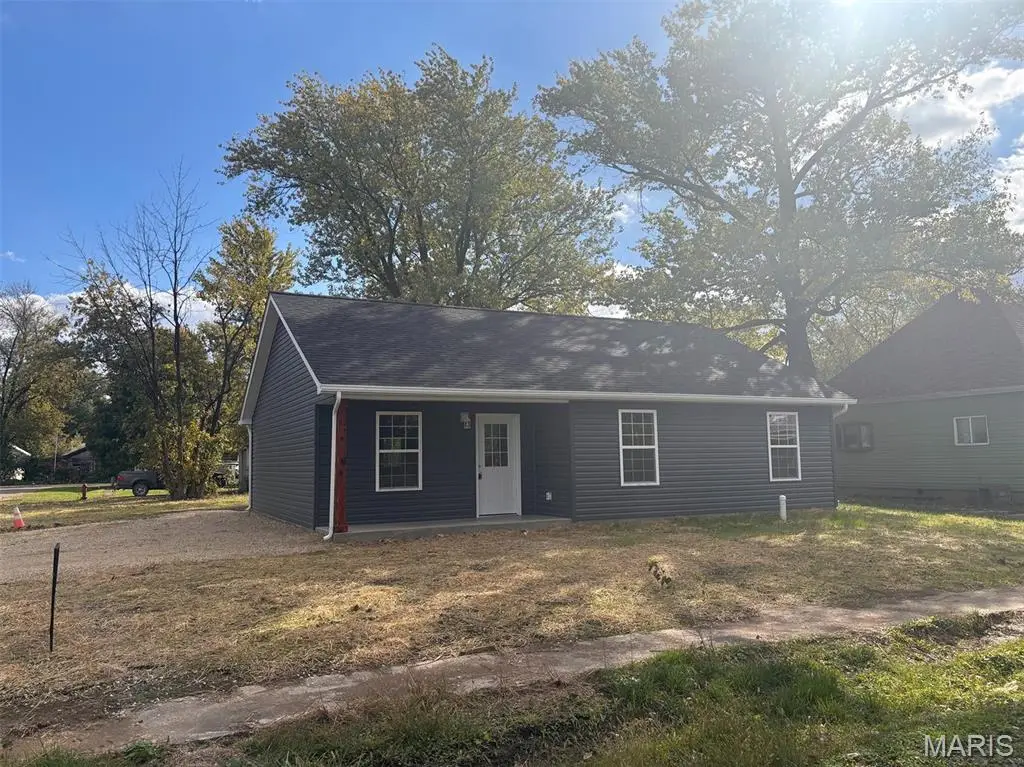 802 W Bland Street, Vandalia, MO 63382 - Image #1
