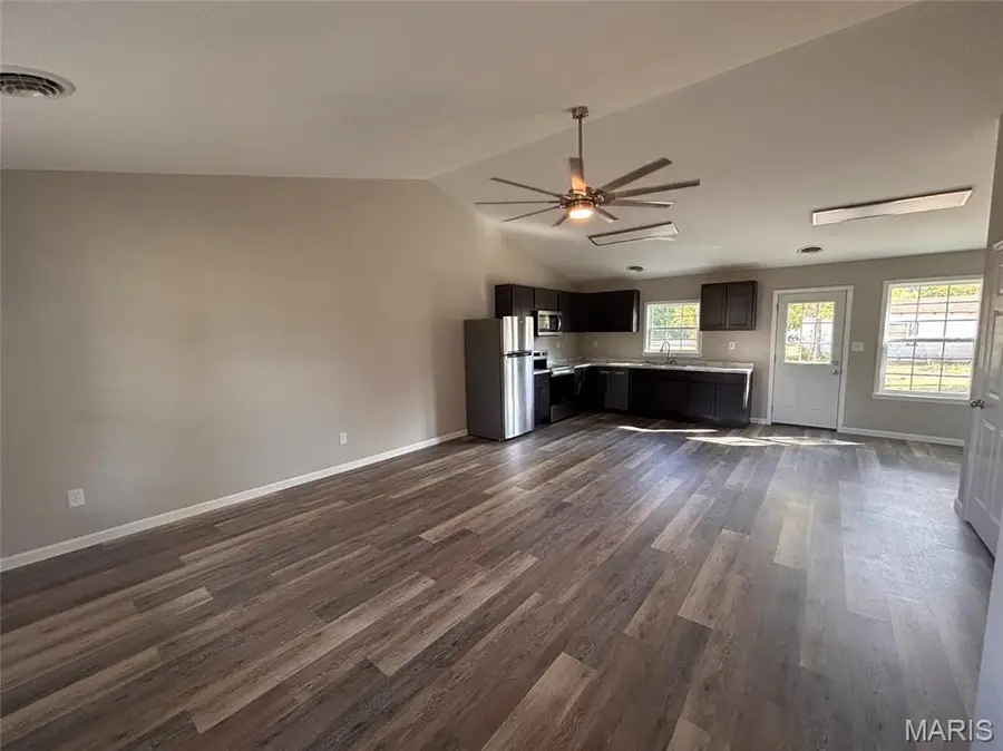 802 W Bland Street, Vandalia, MO 63382 - Image #2