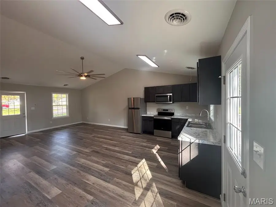 802 W Bland Street, Vandalia, MO 63382 - Image #3