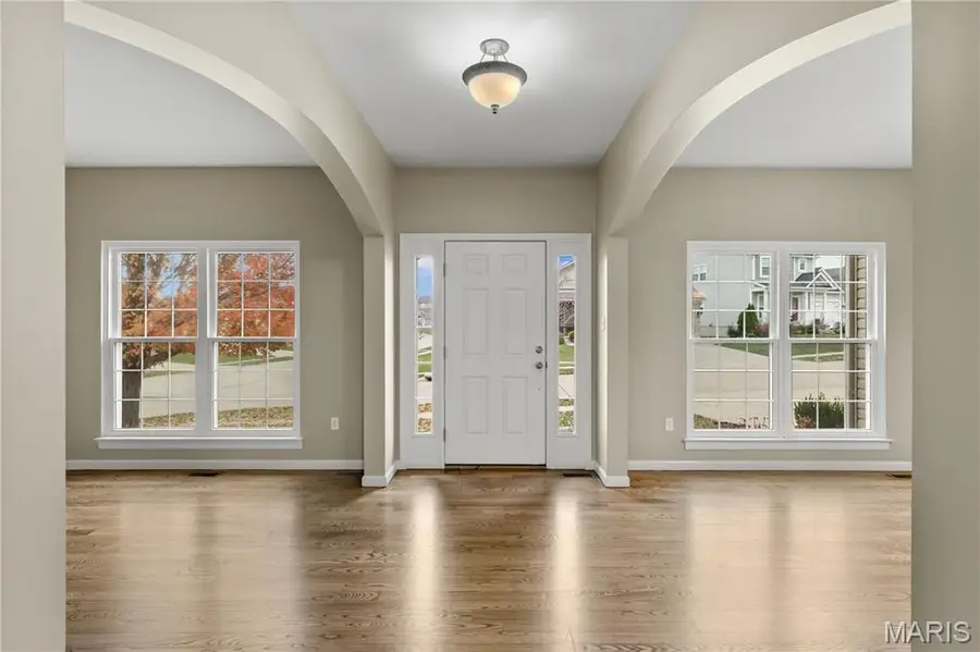 801 Caspian Drive, Wentzville, MO 63385 - Image #3