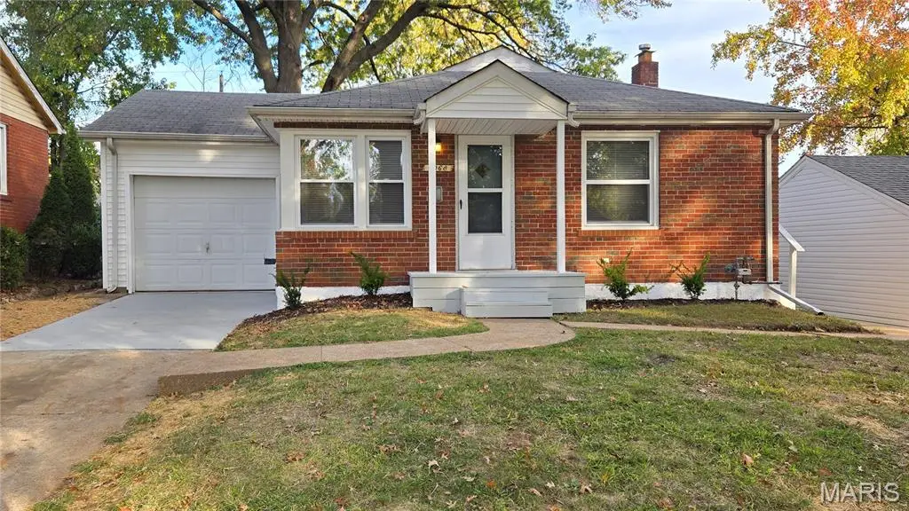 1968 Driftway Drive, Hanley Hills, MO 63114 - #1