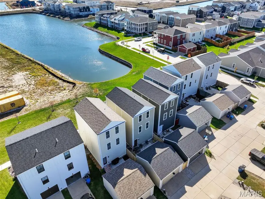 3136 Pirogue Way, Saint Charles, MO 63301 - Image #2