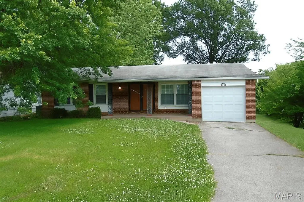 11136 Cadigan Drive, Saint Louis, MO 63138 - Image #1