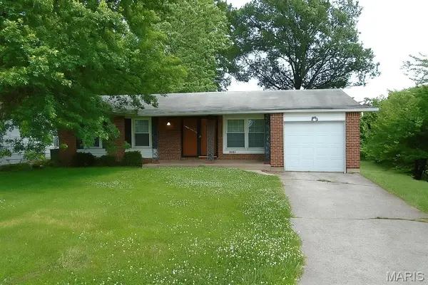 11136 Cadigan Drive, St Louis, MO 63138