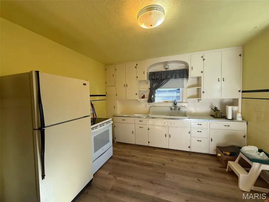 1224 W Jefferson Street, Vandalia, IL 62471 - Image #2