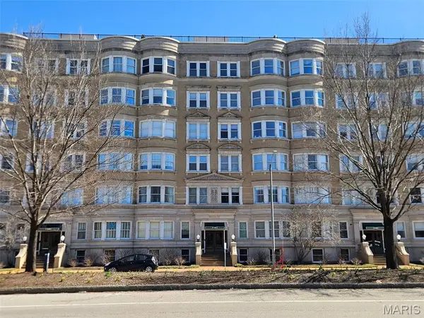 14 N Kingshighway Boulevard #6BS, St Louis, MO 63108