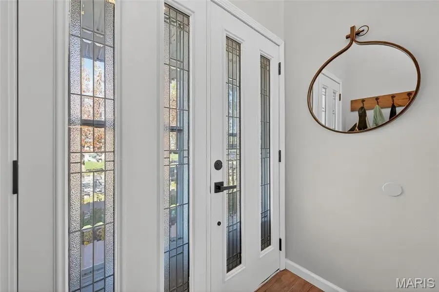 11820 Wexford Place Drive, Maryland Heights, MO 63043 - Image #3