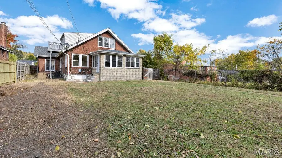 6120 Garesche Avenue, Saint Louis, MO 63136 - Image #3