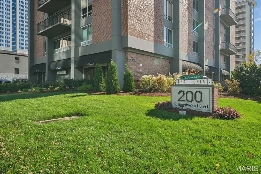 200 S Brentwood Boulevard #7E, Clayton, MO 63105 - Image #3