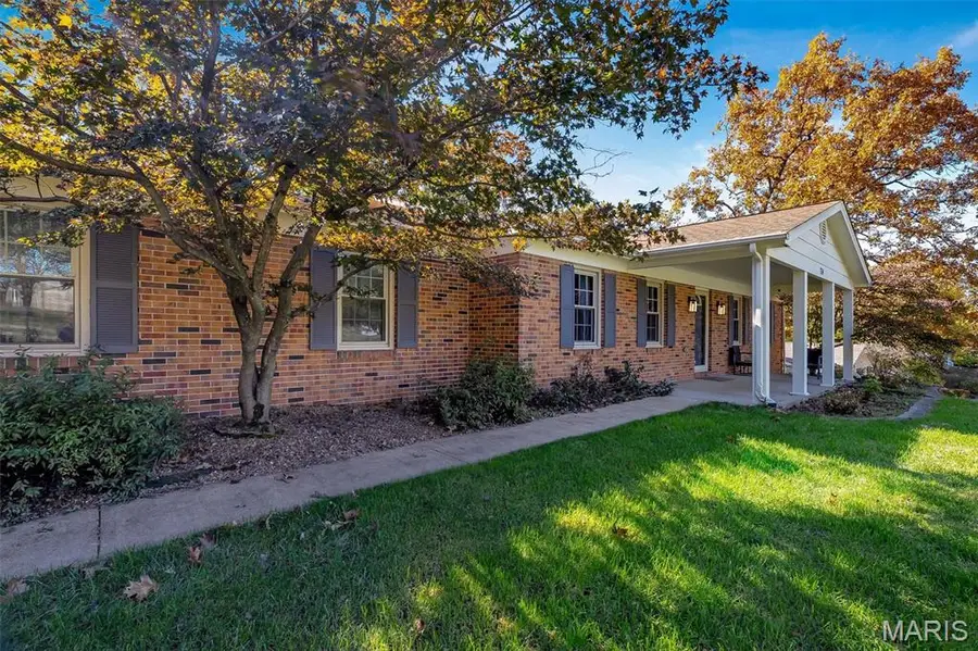 714 Camelot Estates Drive, Hillsboro, MO 63050 - Image #3