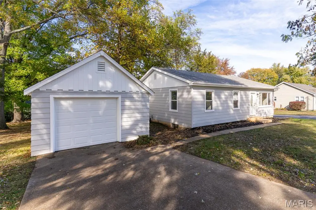 137 Holdinghausen Drive, Crystal City, MO 63019 - Image #1