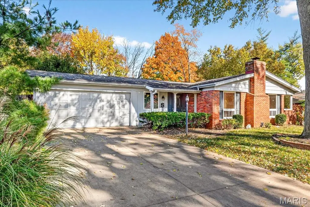 10429 Lylewood Drive, Frontenac, MO 63131 - #1