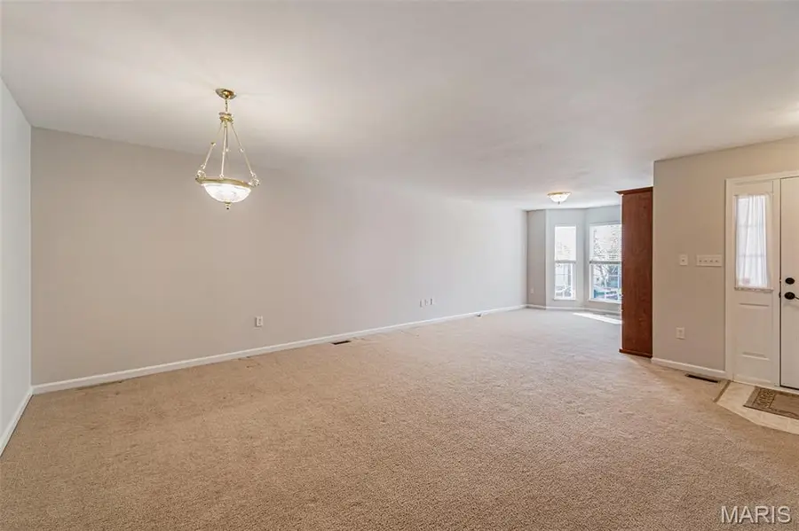 144 Carytown Lane, Spanish Lake Township, MO 63034 - Image #2