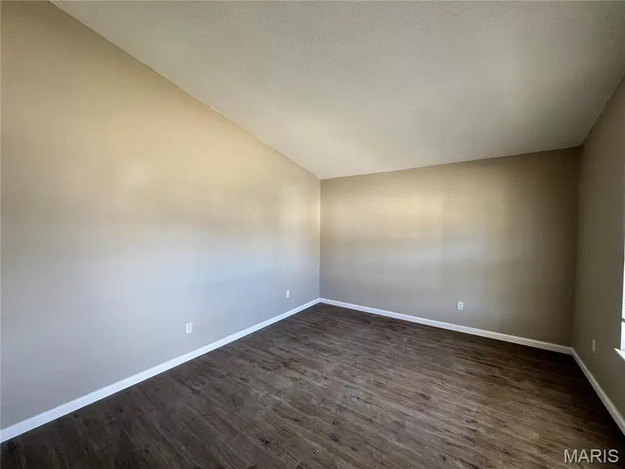 12054 Criterion Avenue, Saint Louis, MO 63138 - Image #3