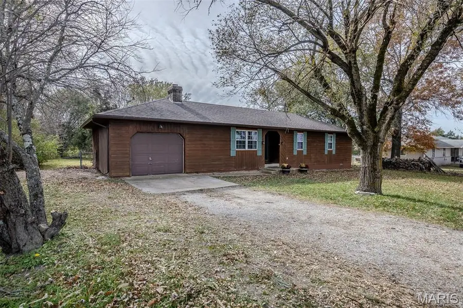 22622 Green Hills Road, Lebanon, MO 65536 - Image #3
