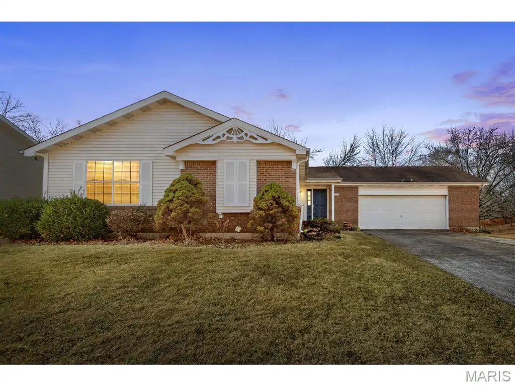 14314 Riverfront Drive, Florissant, MO 63034 - Image #1