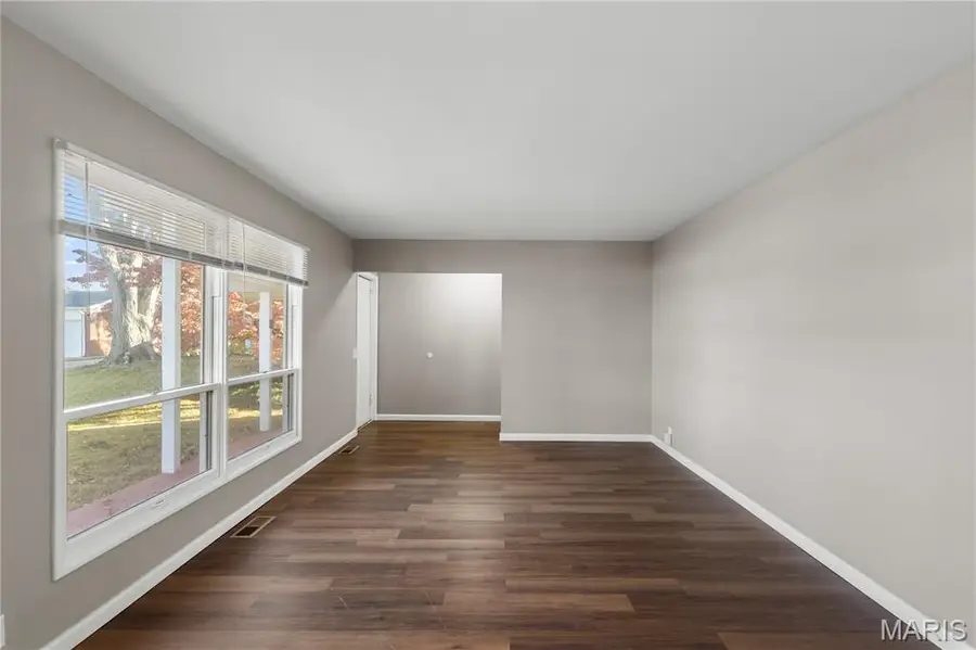 7 Darwin Court, Florissant, MO 63033 - Image #2