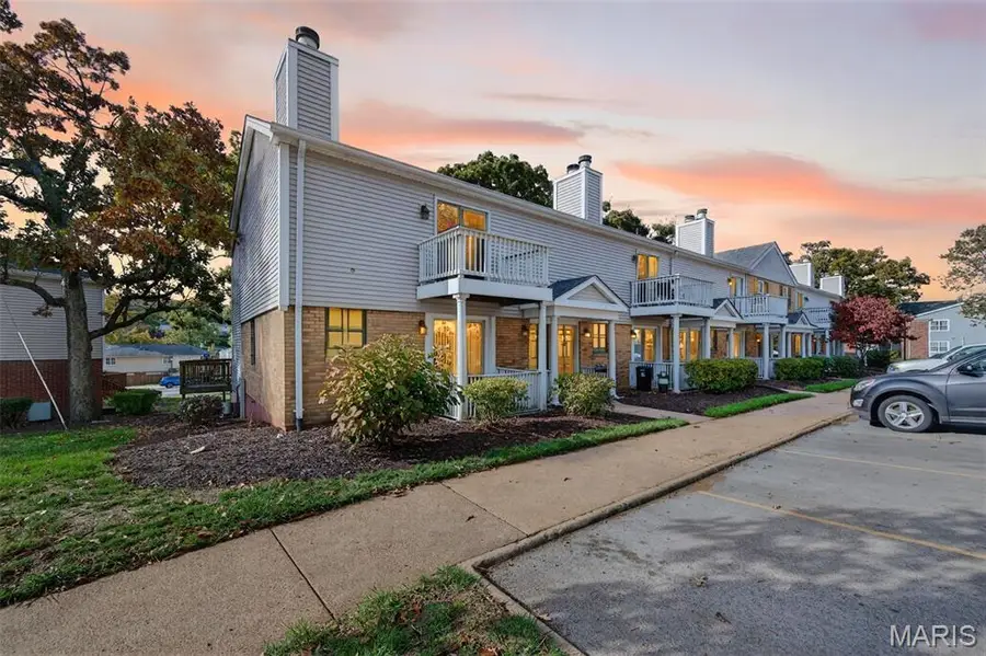 9004 Cardinal Terrace, Saint Louis, MO 63144 - #2