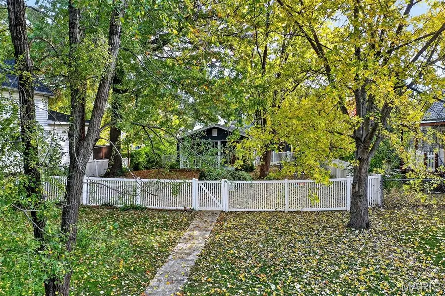 6568 Odell Street, Saint Louis, MO 63139 - Image #2