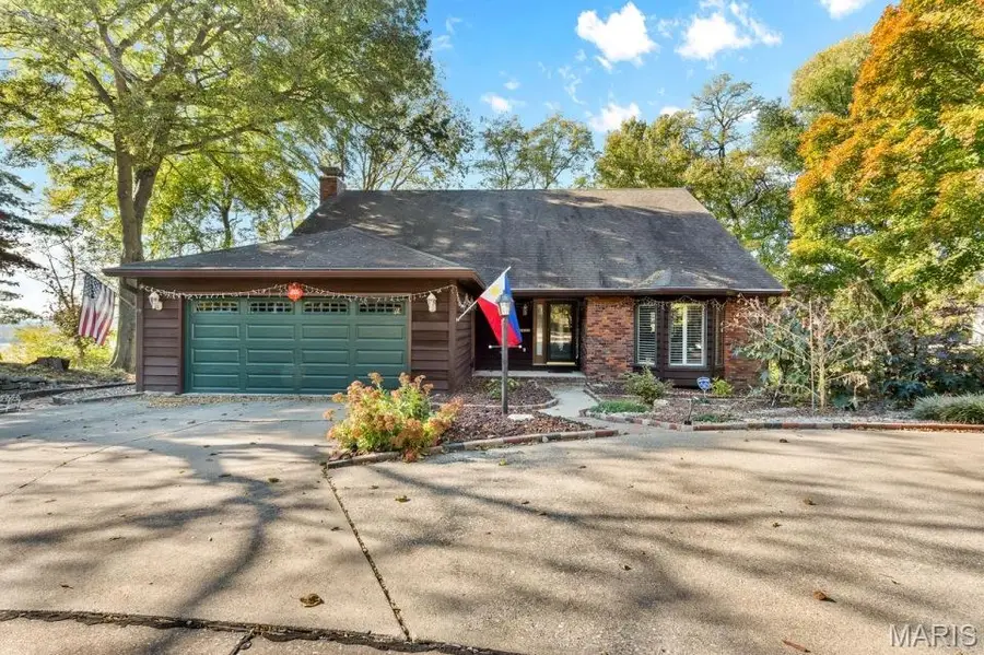 3403 Riverview Court, Godfrey, IL 62035 - Image #2