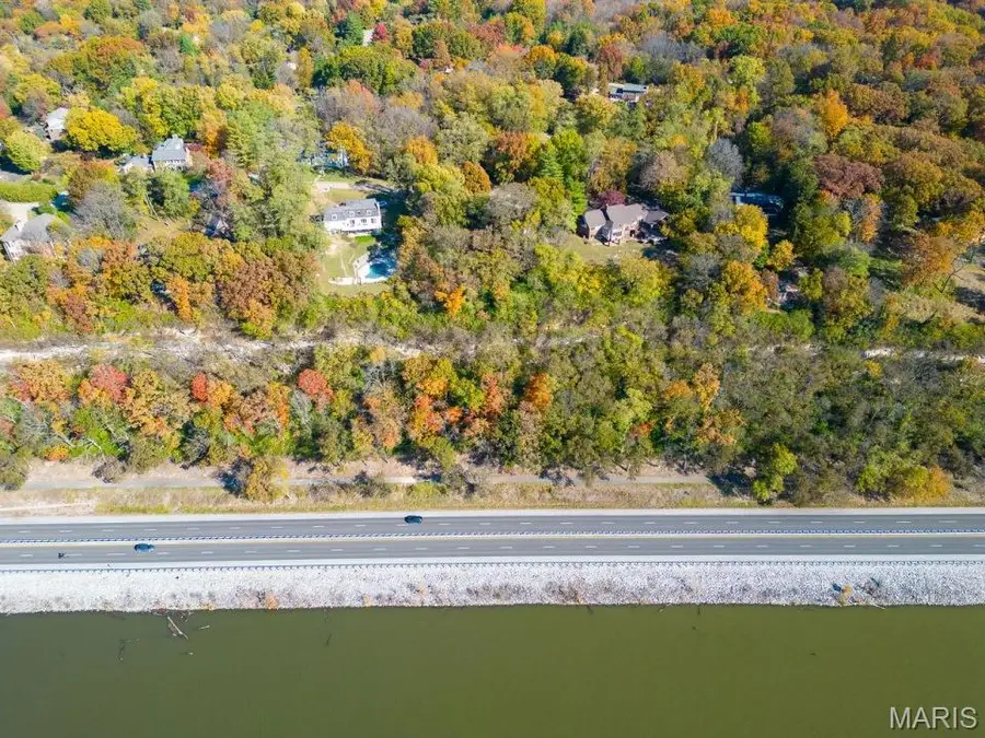 3403 Riverview Court, Godfrey, IL 62035 - Image #3