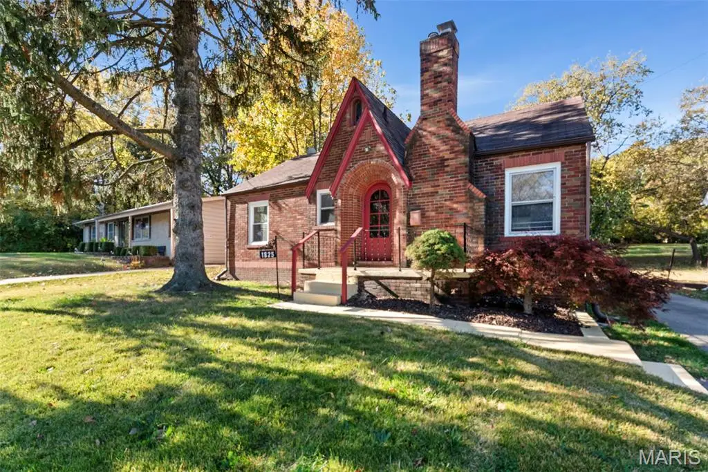 1825 S New Florissant Road, Florissant, MO 63031 - Image #1