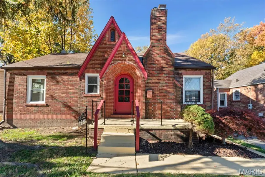 1825 S New Florissant Road, Florissant, MO 63031 - Image #2