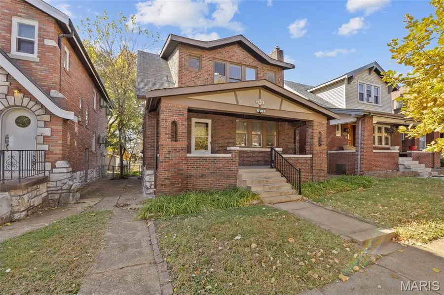 4240 Ellenwood Avenue, Saint Louis, MO 63116 - Image #2