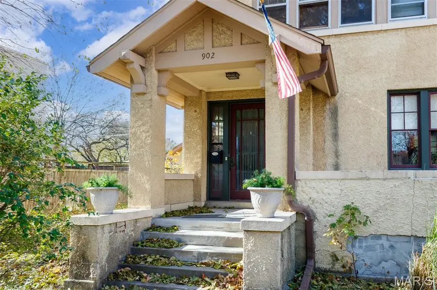 902 Walnut Street, Highland, IL 62249 - Image #3