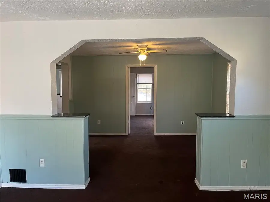 7052 Florence Place, Jennings, MO 63136 - Image #3